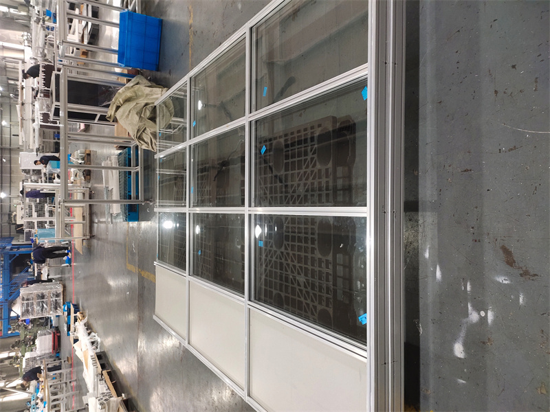 羞羞视频黄色网站车间围栏