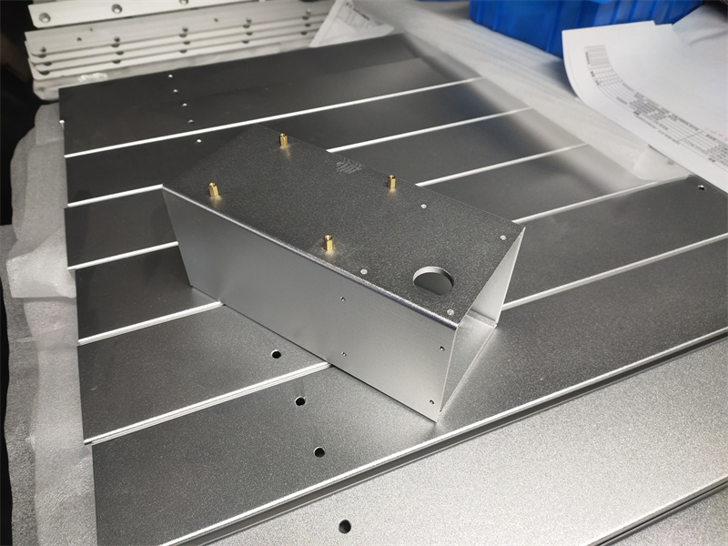 羞羞视频黄色网站精密CNC零件加工数控车床