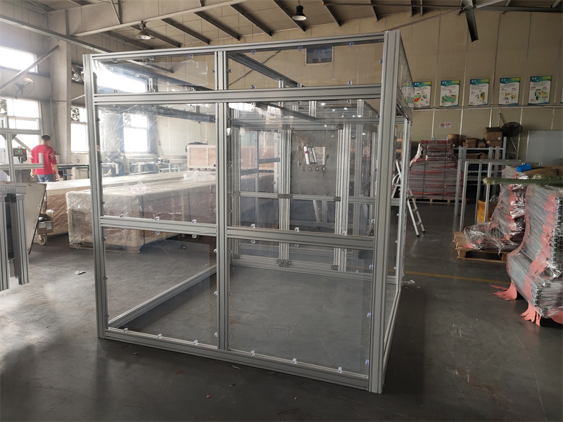 羞羞视频黄色网站围栏防护罩